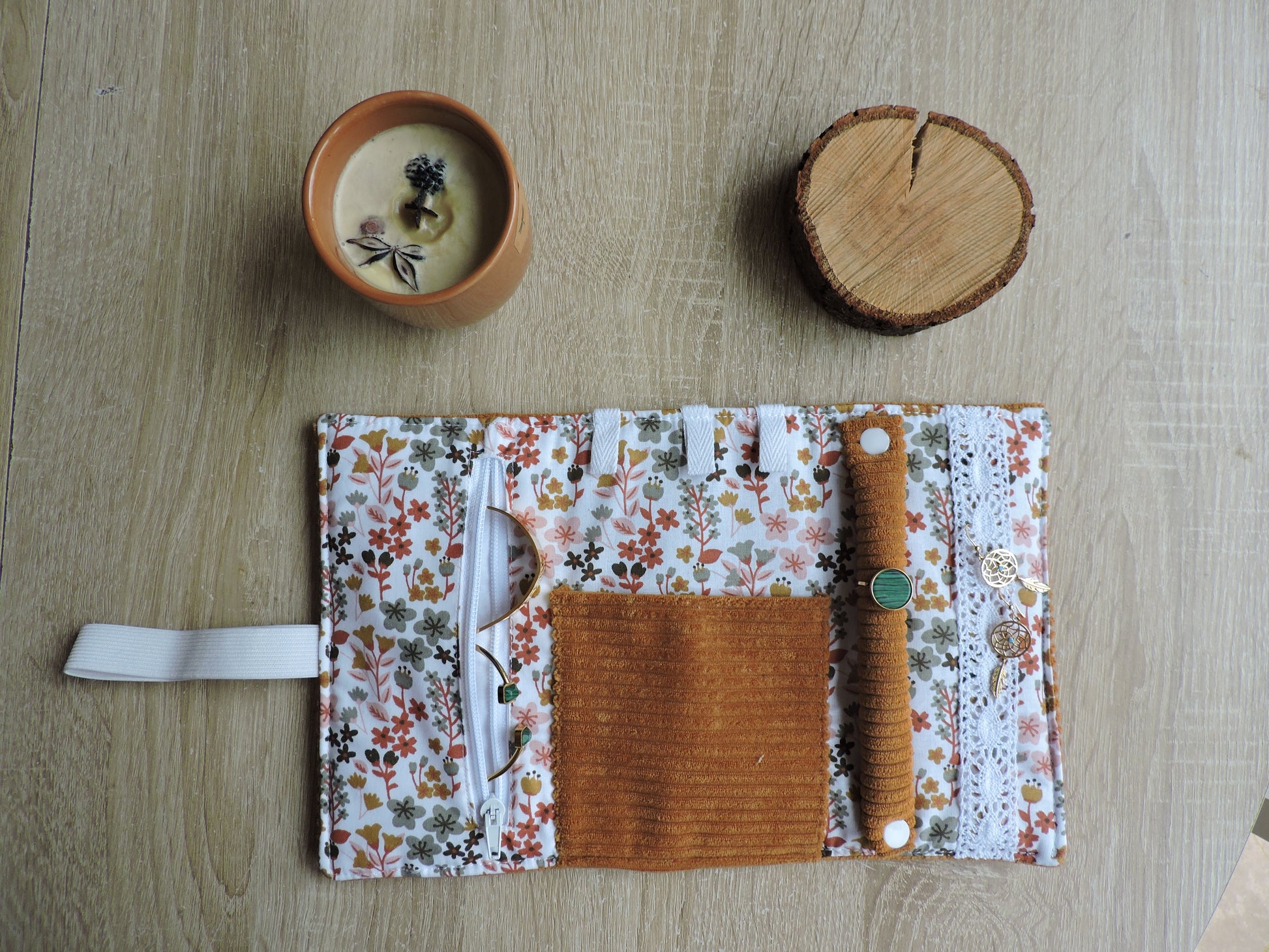 Pochette à Bijoux Velours côtelé Marron Fleur Nil