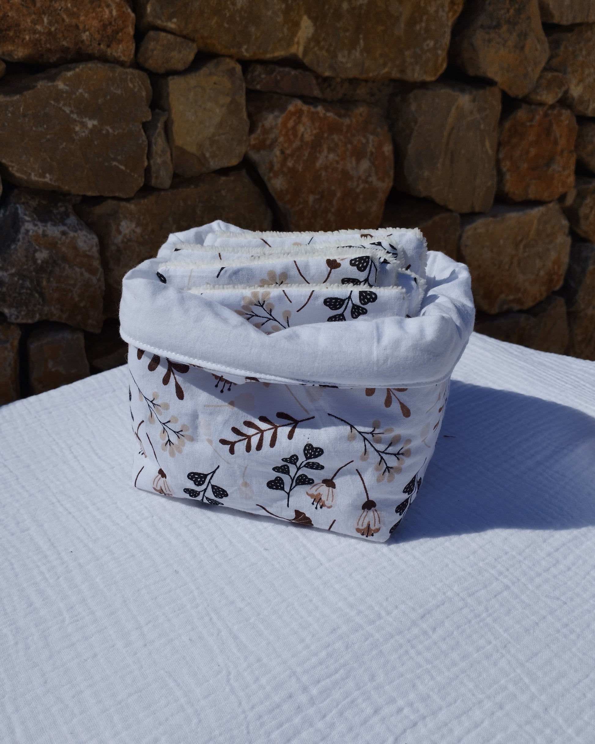 Ensemble: La panière + 10 lingettes