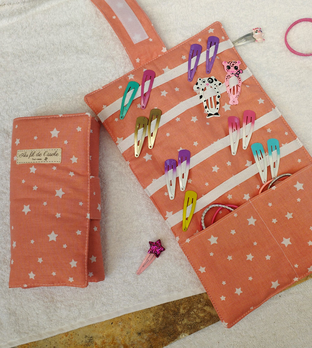 Pochette à barrettes