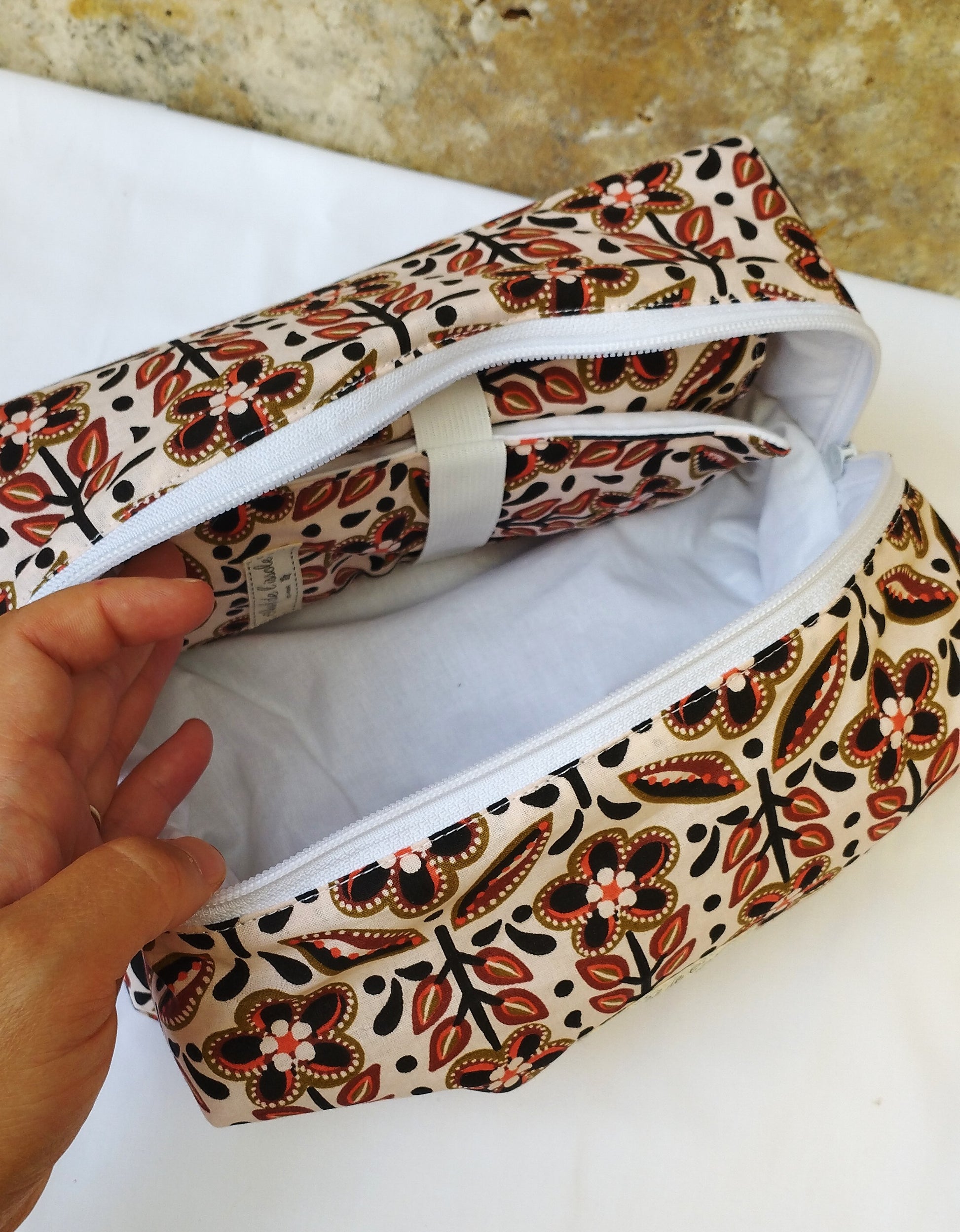 Pack Voyage – Trousse de Toilette & Pochette à Bijoux Assorties